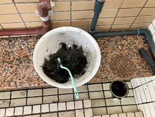 ブラシ回収